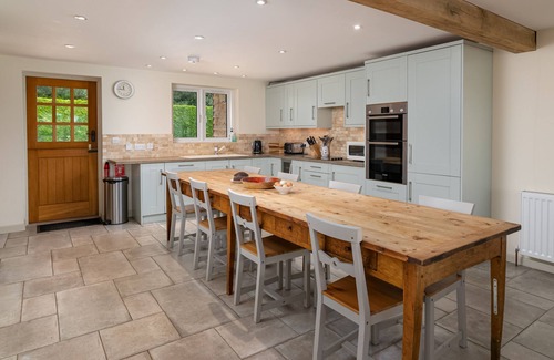 Petersfield Cabaña | Stable Cottage - Beautiful Family Property in Rural Hampshire