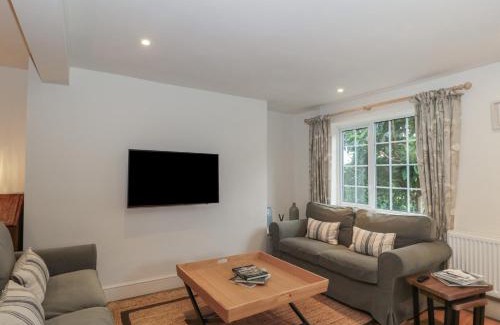 Lechlade Casa | Stable Cottage