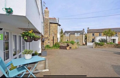 Newquay Casa | Stable Door Cottage