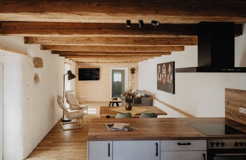 Loffingen Apartamento | Stable vacation apartment