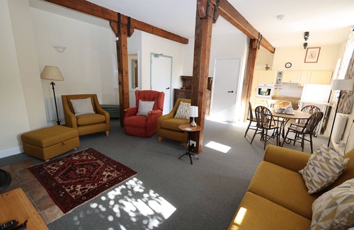 Norwich Cabaña | Stables cottage - fully accessible with you in mind
