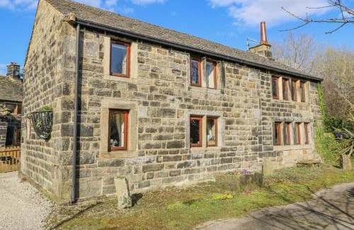 Todmorden Casa | Stables Cottage