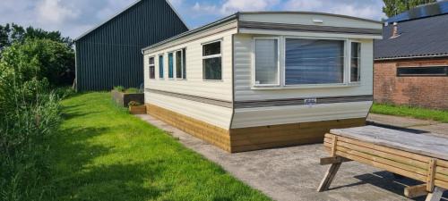 Burum Otro | Stacaravan Elly, Minicamping de Grutte Earen