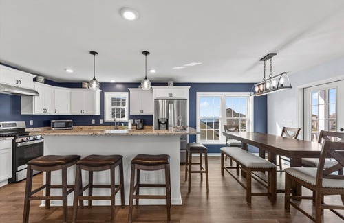 Captain's Cove Casa | Stacked Deck - Spectacular Bay Views - Waterfront!