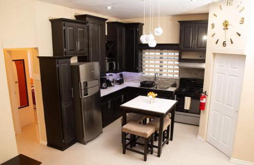 Saint James Apartamento | Stacys Place #2 2 Bedroom Apartment