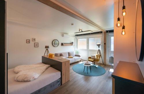Ried im Oberinntal Apartamento | Stadel Chalet Kunterbunt