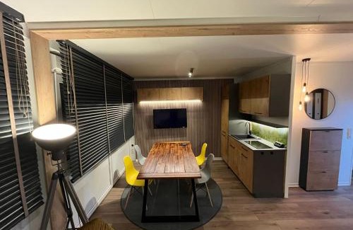 Ried im Oberinntal Apartamento | Stadel Chalet Kunterbunt