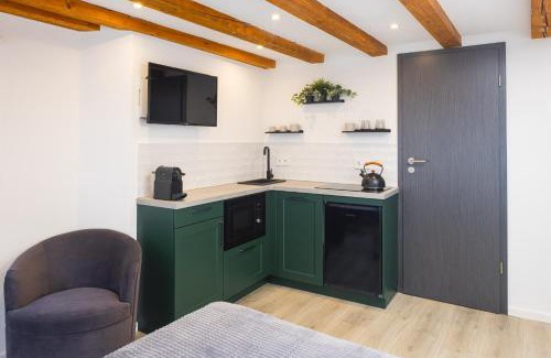 Old Town Apartamento | stadtmauer apartments - Neue helle Studio Wohnung direkt an der historischen Stadtmauer