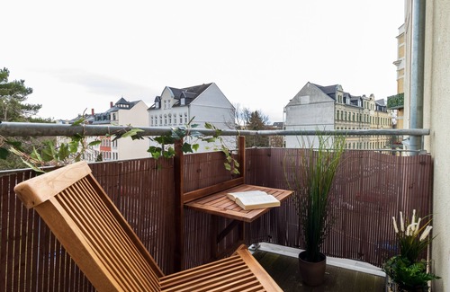 Schloßchemnitz Apartamento | Stadtnatur Apartment Direkt am Küchwald mit Balkon und Arbeitsplatz!