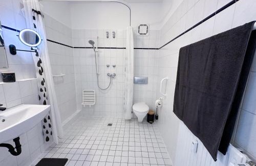 Stadtwald Apartamento | Stadtwald Langzeit-Apartment - Küche - Waschmaschine - S-Bahn direkt