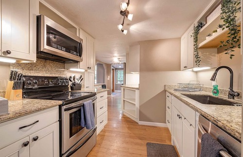 Stafford - Tualatin Valley Casa | Stafford River House