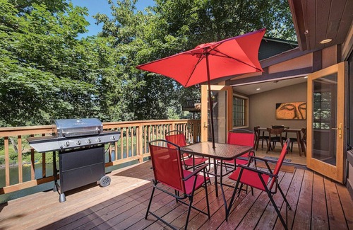 Stafford - Tualatin Valley Casa | Stafford River House