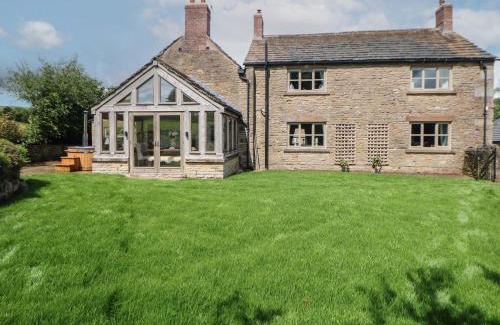 Sutton Casa | Stag Cottage