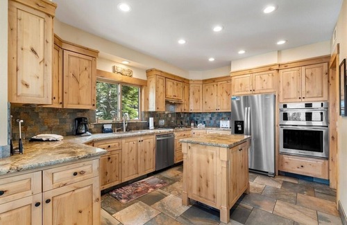 Tahoe Village Casa | Stage Coach Run 5 Bedroom Home by RedAwning