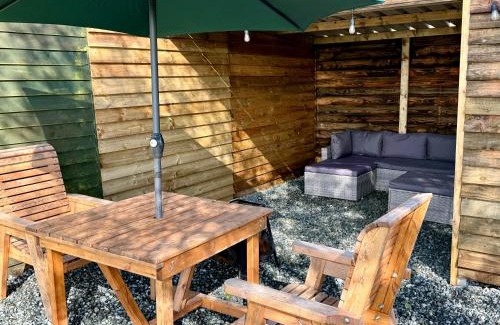 Narberth Otro | Stags Hide
