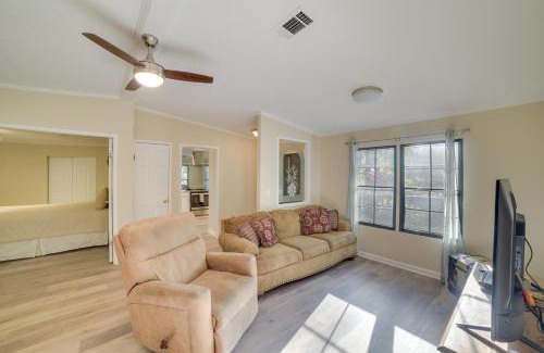 Hood Casa | Stanardsville Cabin Rental about 24 Mi to Shenandoah!