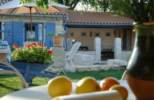 Stifanici Casa | Stancija Baladur in Rakovci - 3 Häuschen für insgesamt 6 Personen Baladur 3