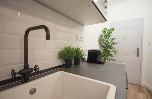 Erzsebetvaros Apartamento | Standard Apartment by Hi5 - Madách