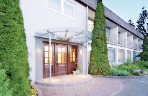 Bodelshausen Apartamento | Standard double room, bath/shower and WC