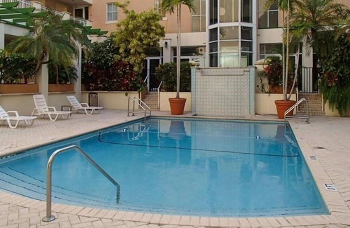 South Miami Apartamento | Standard King Room Near Jean Willis Park MIA
