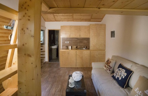 Ikaria Casa | Standard Quadruple Room Platanos by Captain Ikaros