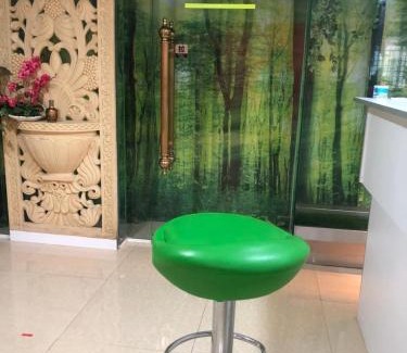 Ladang Padang Cicar Casa | Standard Queen Room with Shared Bathroom MyPOCKETT