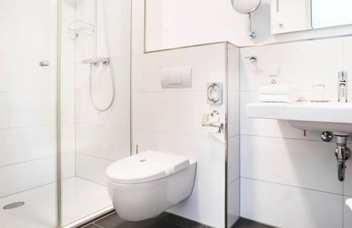 Meschede Apartamento | Standard room, with shower/WC, max. 2 persons