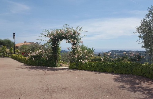 Saint-Andre-de-la-Roche Apartamento | PERMANENTE Casa vista a la piscina wifi mar Aparcamiento