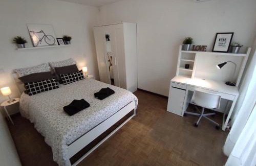 La Villette Apartamento | Standing, 3 chambres, clim et garage priv proche Panier et Terrasses Port