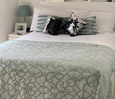 Wellingborough Casa | Stanton Cross 5 persons 3 Bed Home