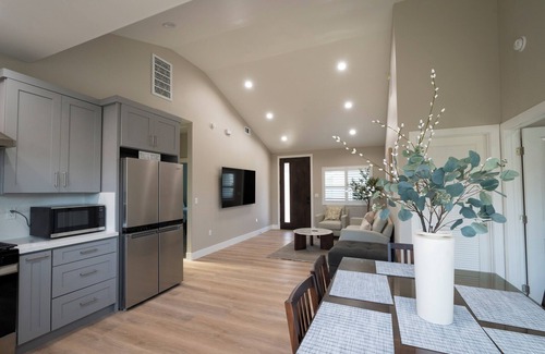 Hermosa Village Casa | Stanton Haven: Stylish and Cozy Home