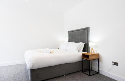 Trafford Apartamento | Stanway Apartments- Free Parking