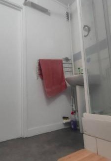 Aubervilliers Casa | Stanza in Ambiente Calmo e Rilassante