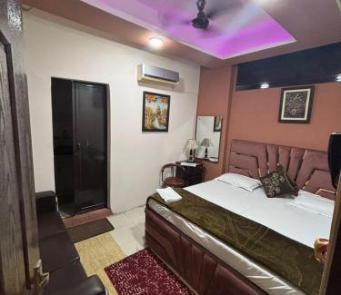 Pashim Vihar Casa | STAR Inn