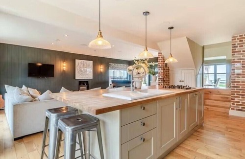Holland-On-Sea Casa | Star of the Sea | Beach House