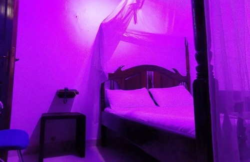 Kampala Hotel | Star Royal Motel