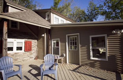 Margaretville Cabina | Alegre 3 BR Country Cabin On 5 Acres - Aislado pero cerca de la ciudad!
