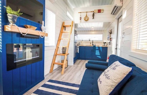 Apple Valley Apartamento | Starboard Tiny Home S