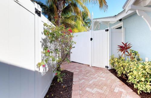 Ilexhurst Casa | Starfish Beach Cottage #3