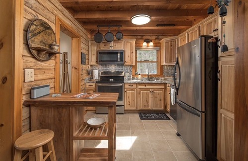 Boone Cabina | Stargazer Cabin-Where the mountains meet the sky!