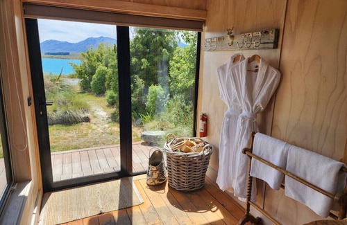 Lake Tekapo Cabaña | Stargazer’s Luxury Retreat