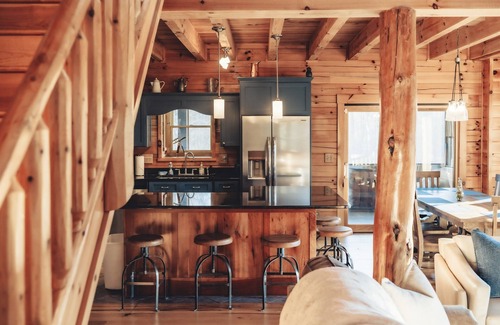 South Bloomingville Cabina | Stargazers Cabin w/ Observatory - Amazing Views!