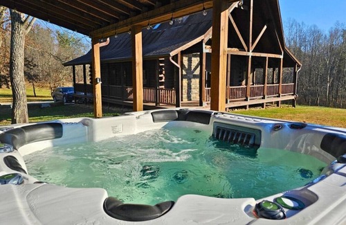 South Bloomingville Cabina | Stargazers Cabin w/ Observatory - Amazing Views!