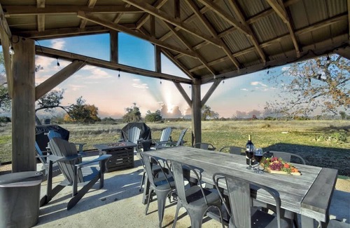 Fredericksburg Casa | Stargazing Retreat at Lone Star Cottage