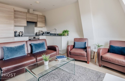 Guildford Apartamento | StarHost Residences | Stylish 2 bed apartment in the centre of Guildford