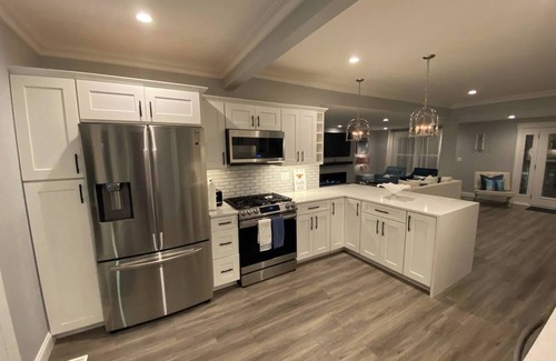 Williams Bay Casa | Starlake: A fully remodeled boutique style cottage