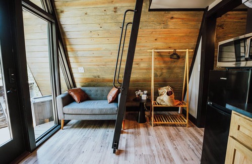 Coosa Cabina | Starlight Haven Weiss Lake