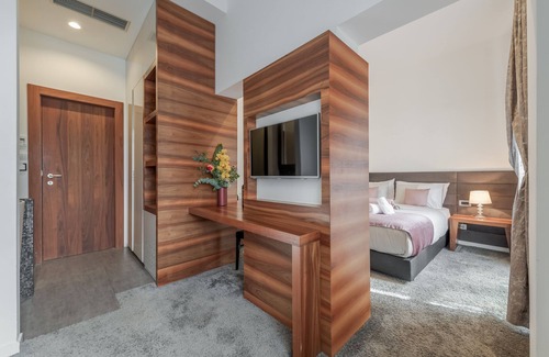 Split Hotel | Starlight Luxury Suites