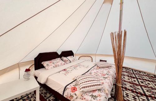 Bidiya Otro | Starlight privet camp