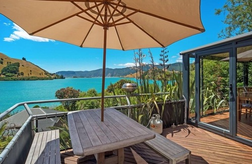 Cable Bay Casa | Starlight Holiday Retreat Cable Bay Nelson